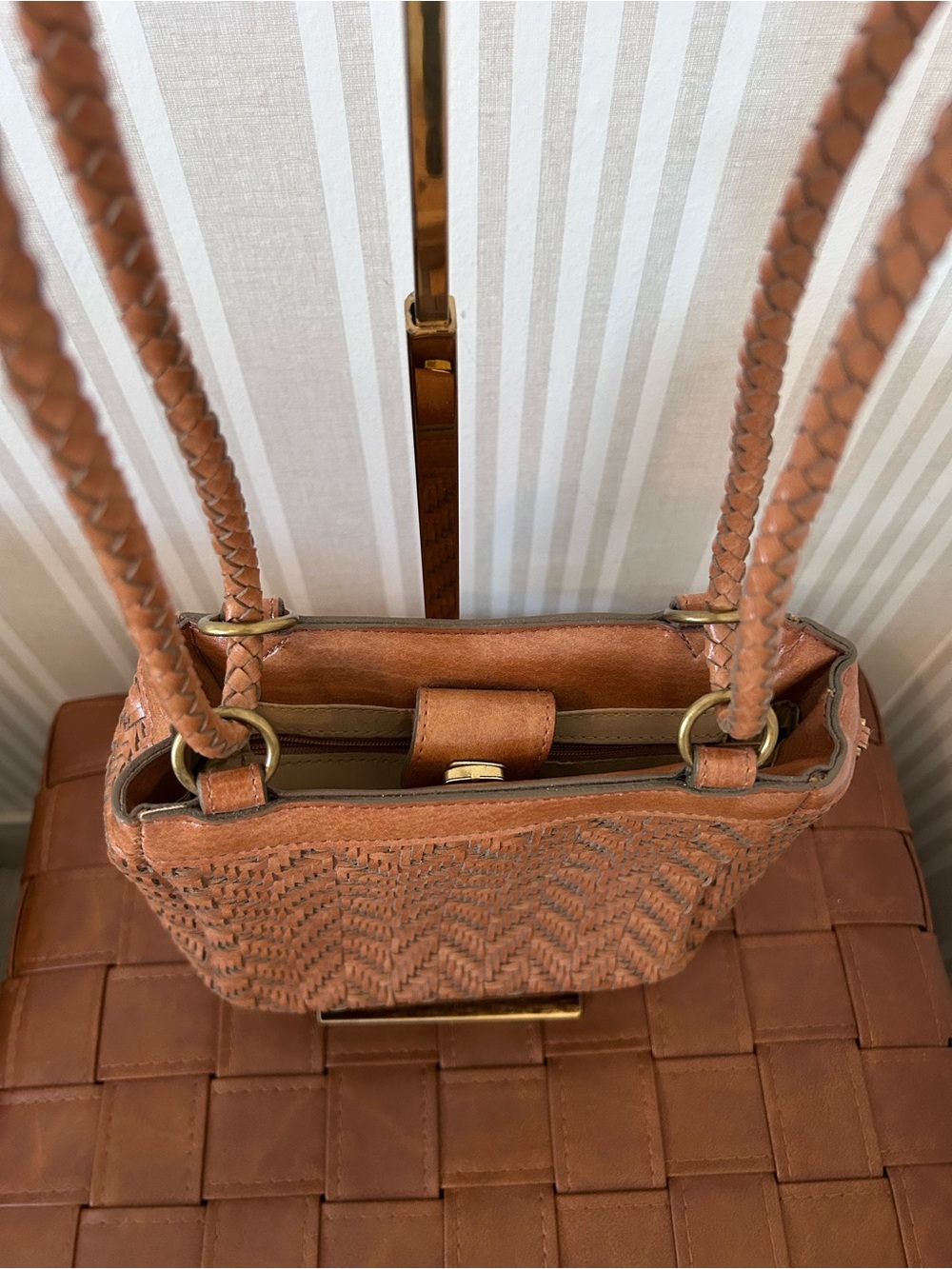 Vintage Liz Claiborne Weave Bucket Bag Brown Woven Leather Purse - Picture 3 of 11